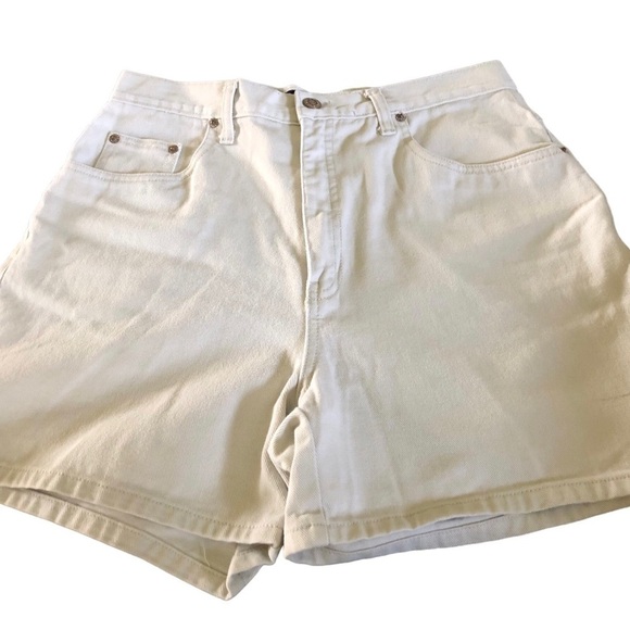 VTG Halston Jeans Baggy  High Rise 100% Cotton Shorts  Sz. 12 90’s Y2K Beige - Picture 1 of 7